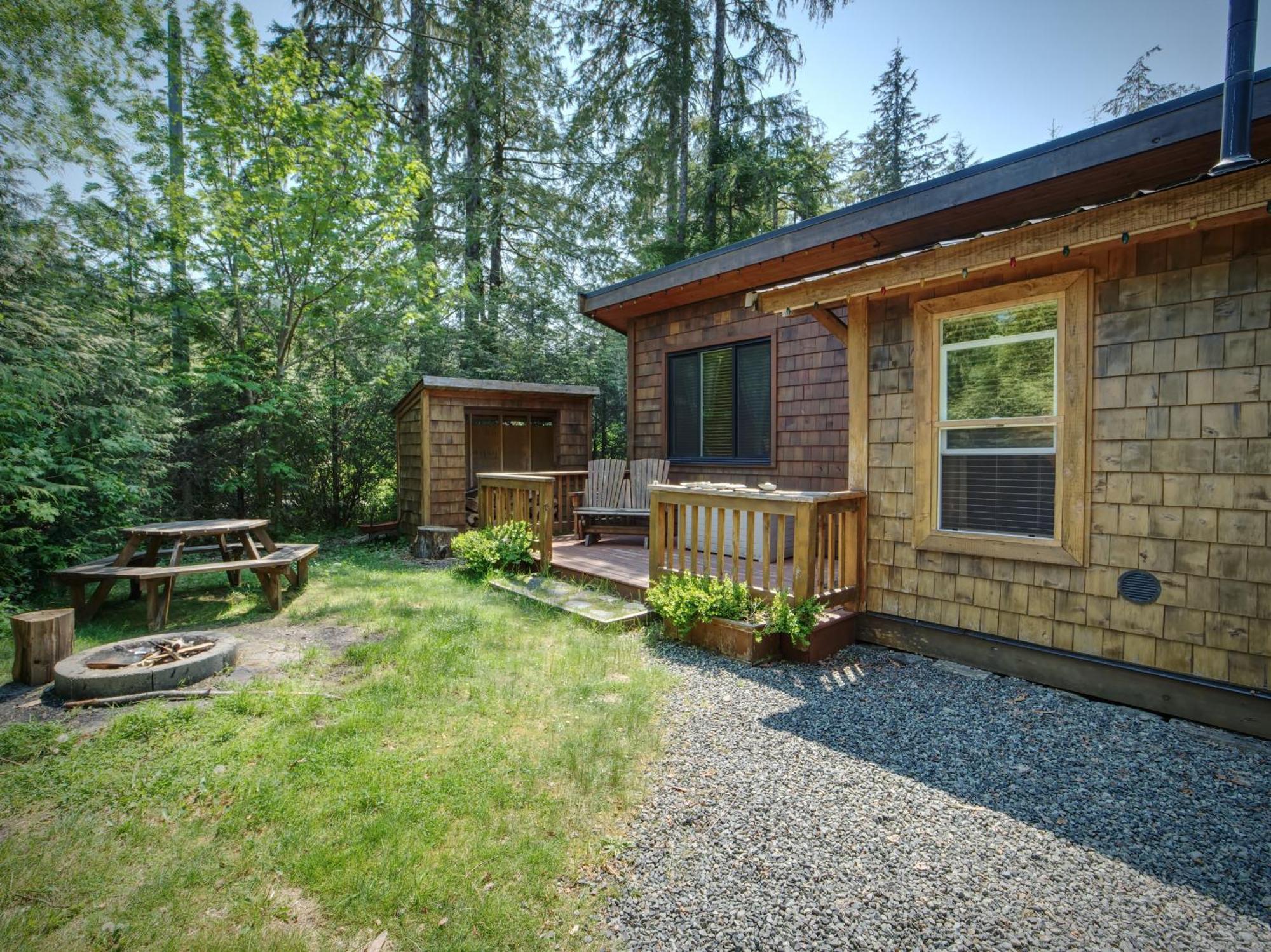 Handsome Dan'S Vacation Cottage Rentals พอร์ตเรนฟริว ภายนอก รูปภาพ